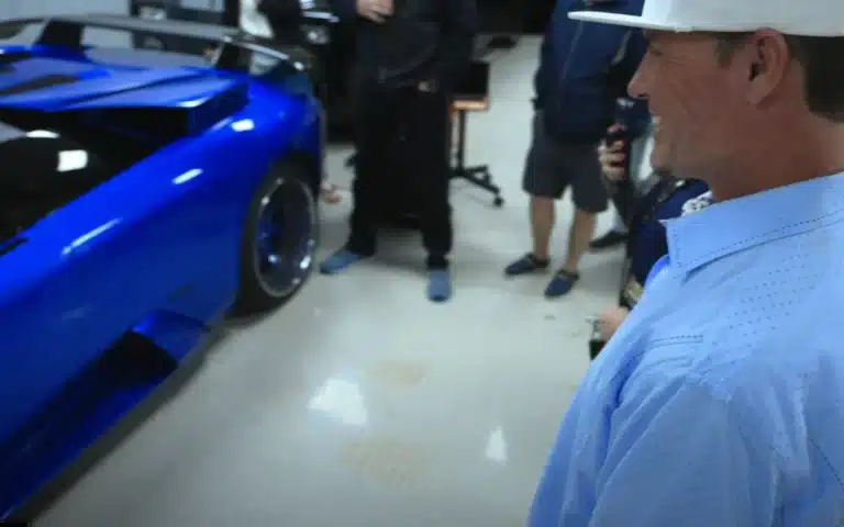 Vanilla Ice buys Lamborghini of 50 Cent with something extra