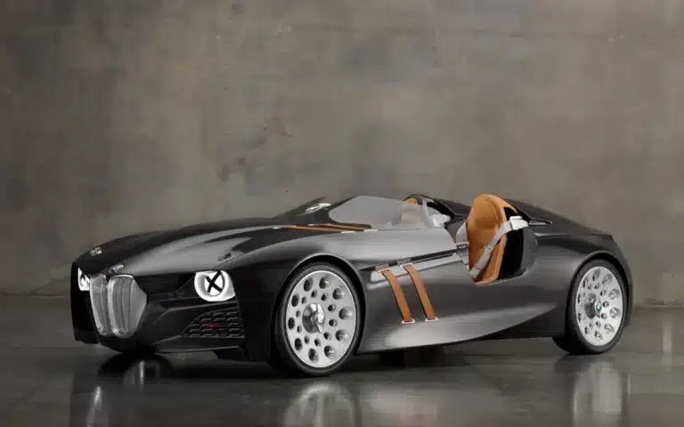 Supercar Blondie explores BMW 328 Hommage, a concept car racing heritage