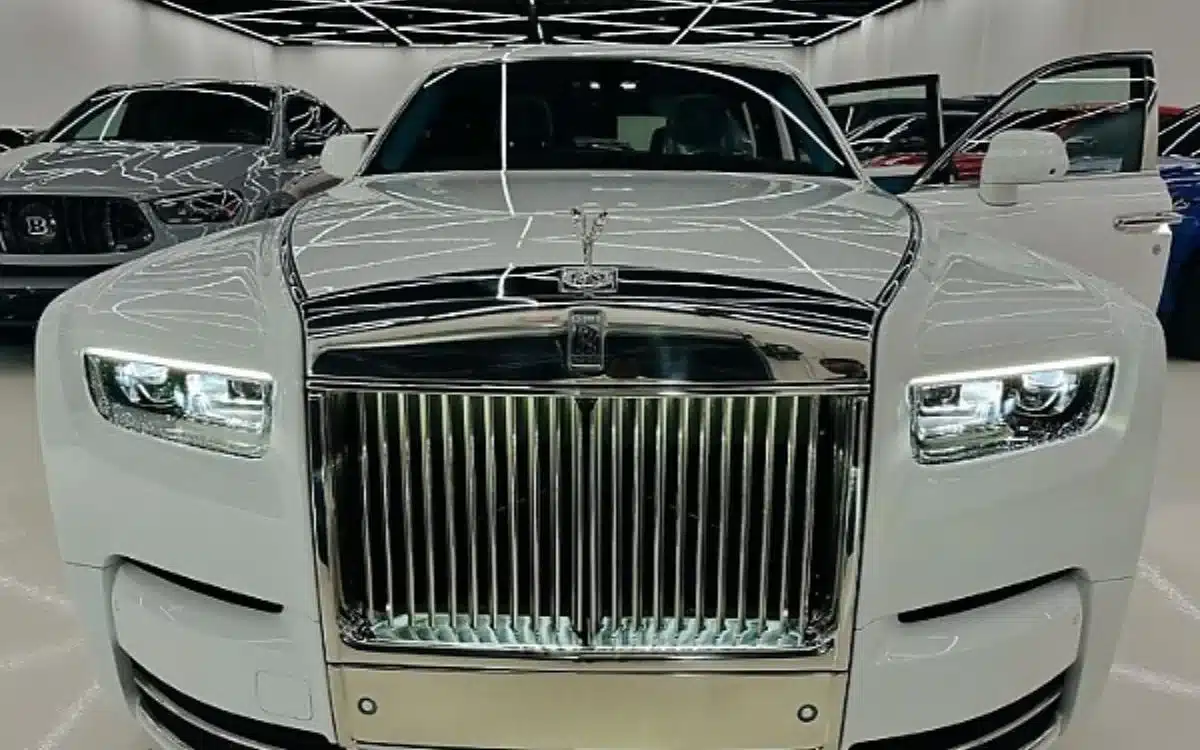 Car dealer shows off $1 million Mansory Rolls-Royce Phantom 8 that’s heading to Africa