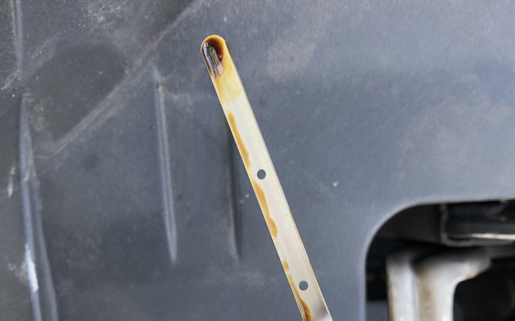 The 5-second dipstick test to spot engine death before any warning lights
