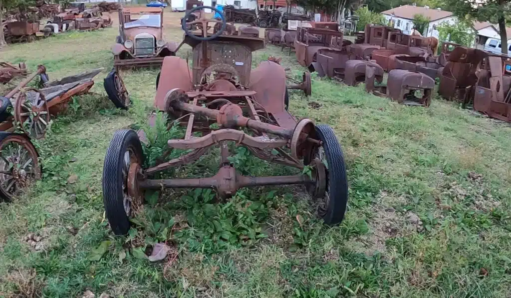 Ford T graveyard