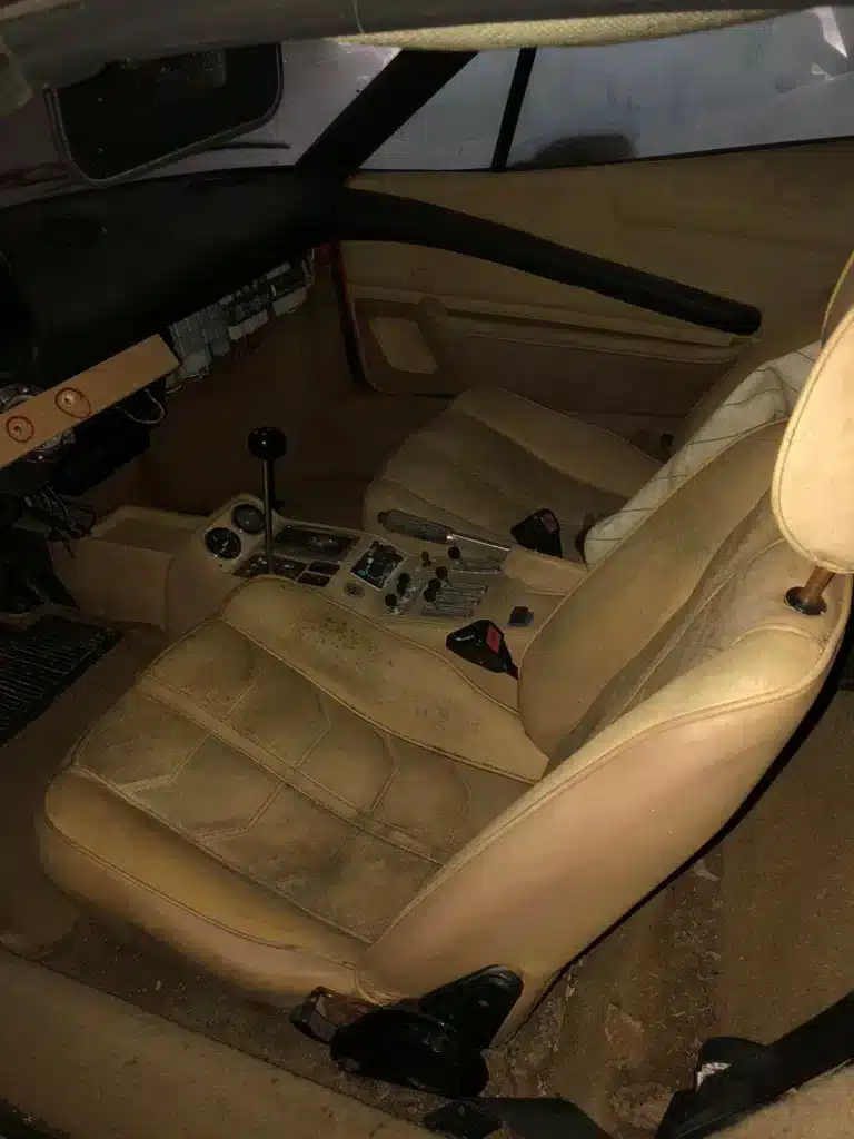 Lamborghini Countach interior