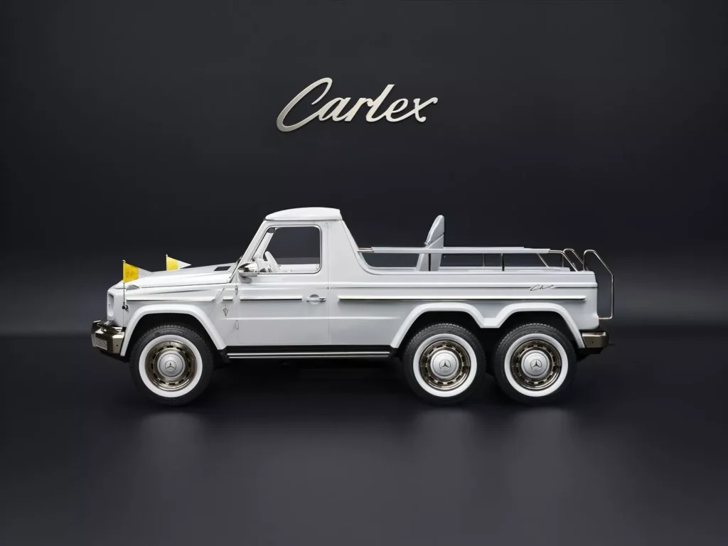 Carlex Popemobile G-Wagen Habemus