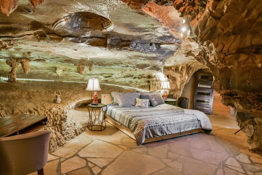 craziest hotels in the world: Cave hotel, bedroom