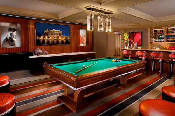 Chairmans-suite-at-Bellagio-billiards-room