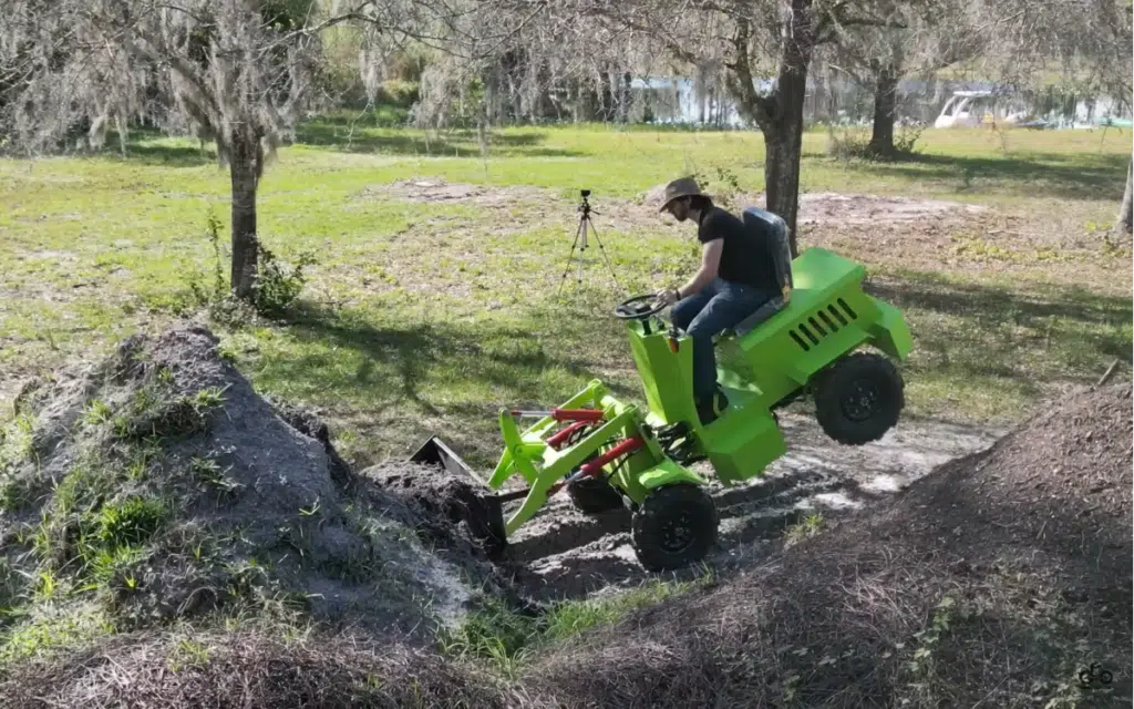 Man bought a cheap electric tractor from China but when unboxing realizes he's made a 'big mistake' thinking it would be able to be used in North America