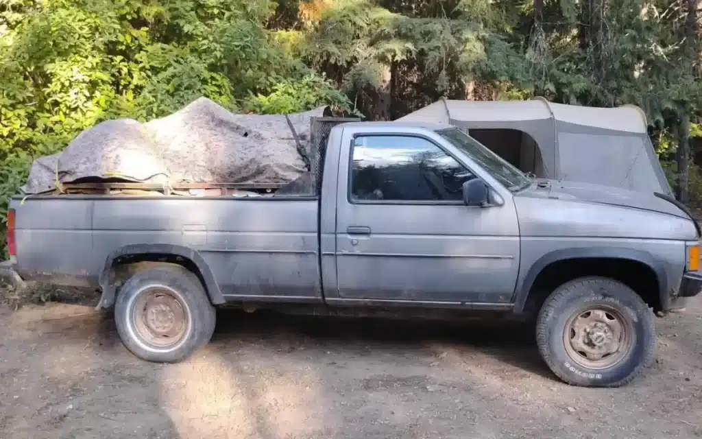 Man bought the cheapest truck on Facebook Marketplace in America and quickly found out why