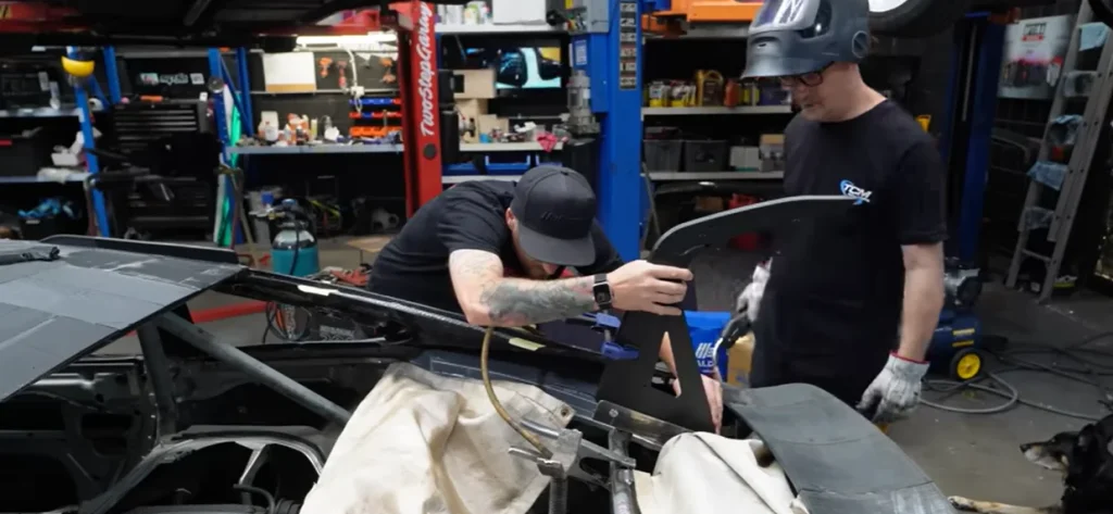 This man is building a Porsche GT3 in his garage - and he is using 3D-printed parts to do it