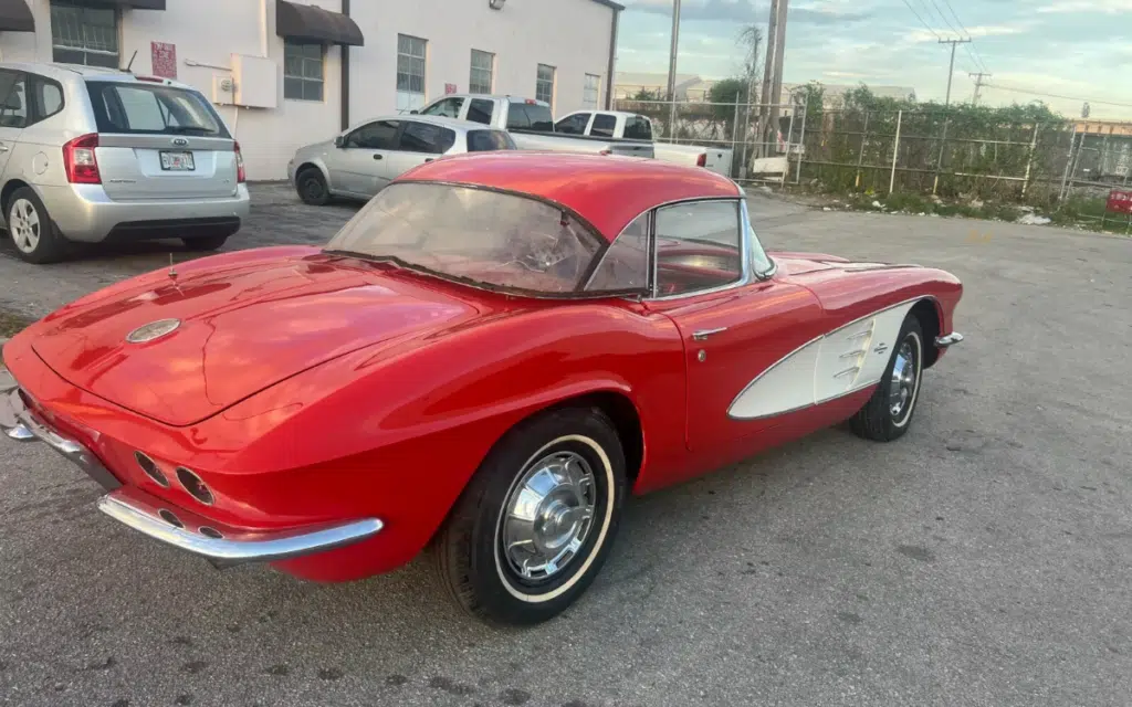 Chevrolet Corvette in Miami that spent 46 years with the same owner put on sale for $1 with no reserve