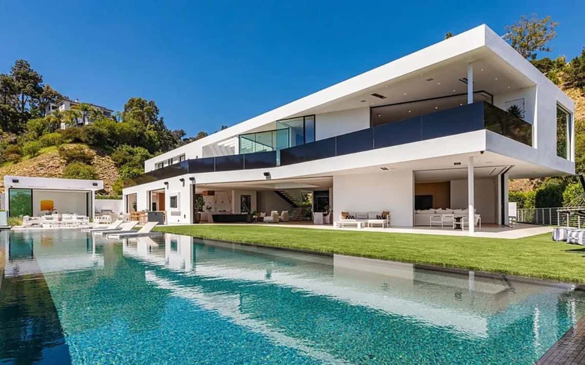 Chrissy Teigen and John Legend's Beverly hills home with infinity pool