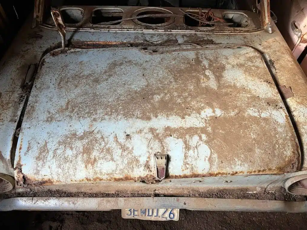 Classic cars barn find