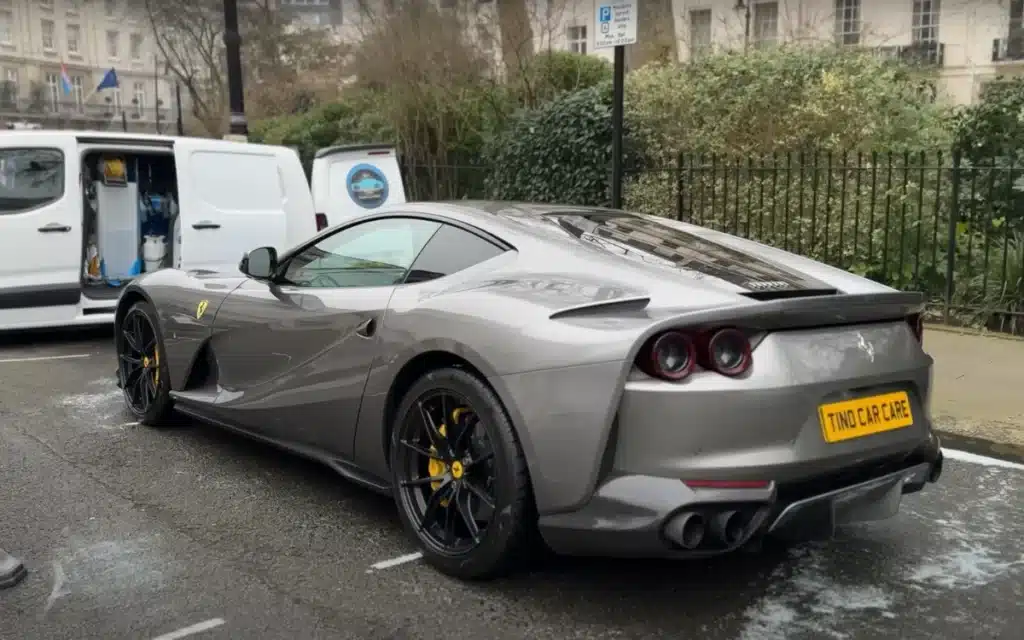 Mobile cleaner deep clean Ferrari
