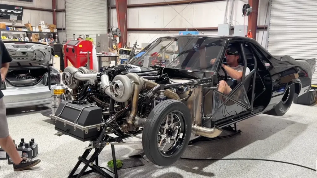 Cleetus McFarland has just unveiled yet another one of his crazy creations: a 4,000-horsepower big block engine