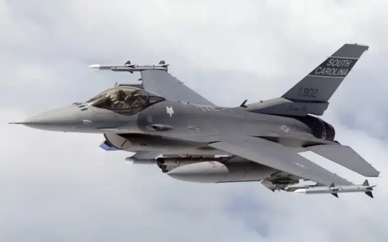 Cockpit footage shows F-16 pilot doing a triple-barrel roll