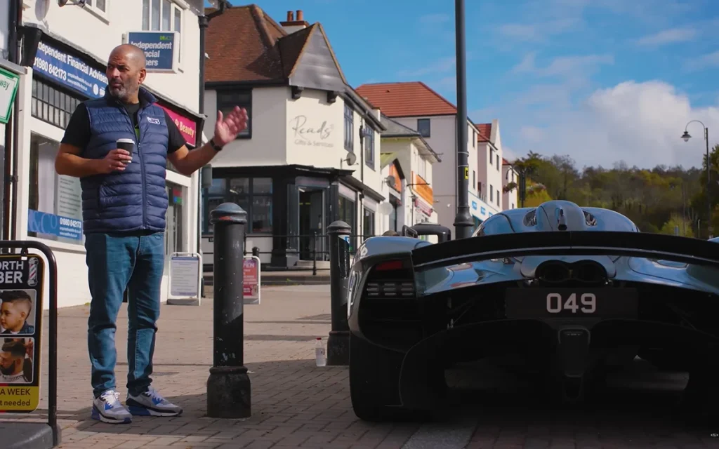 Chris Harris has showcased the bespoke 24-carat Aston Martin Valkyrie Anemos and taken a replica to the shops to see how people would react