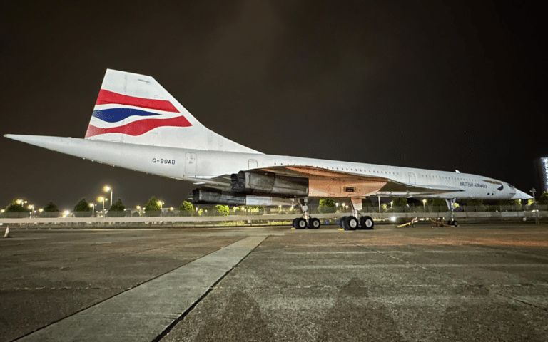 Concorde that had been parked for a decade discreetly takes to the taxiway once more