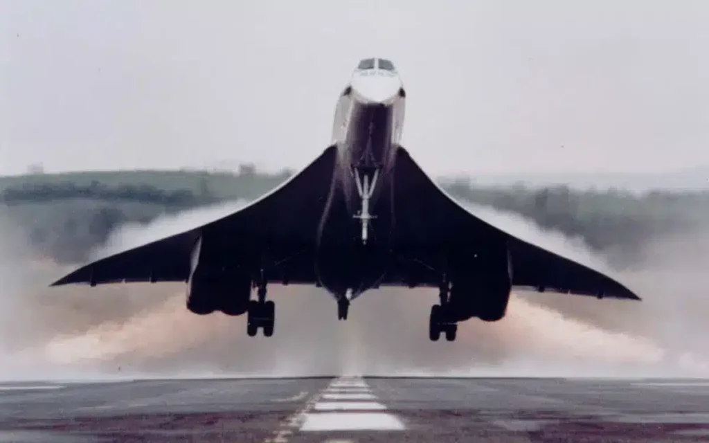 When the US Navy rushed F-14 Tomcat fighters to intercept supersonic airliner Concorde it led to the only known photo of the aircraft at Mach 2