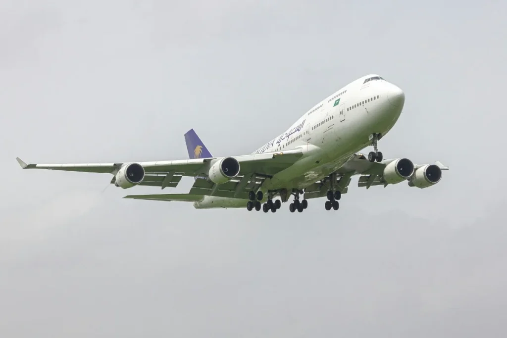 Contrary to popular belief, the Boeing 747-8 - the last 747 - wasn't the fastest ever built (1) (1)