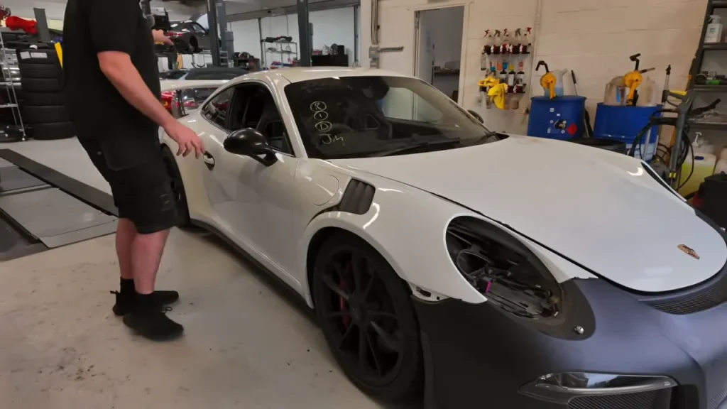 Man repairing Porsche 991.1 GT3  sports car from Copart just keeps finding more and more wrong with it as he tries to fix it