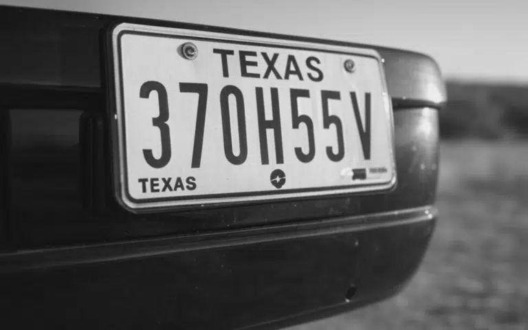 Texas DMV cancels Lamborghini's upside down license plate