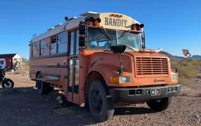 Couple turns school bus into the coolest western-themed home on wheels