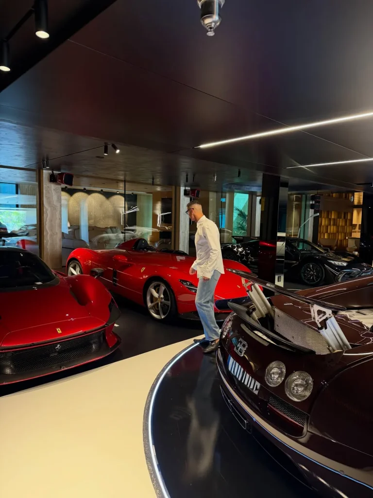 Cristiano Ronaldo once confessed that he has so many supercars he genuinely doesn’t know how many he owns