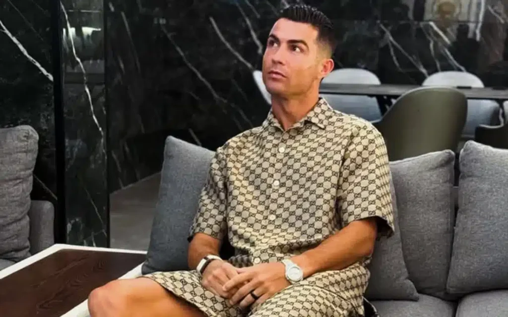 Cristiano Ronaldo once confessed that he has so many supercars he genuinely doesn’t know how many he owns