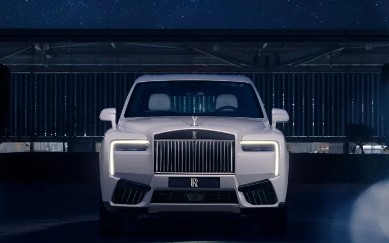 Rolls-Royce just unveiled a one-off commission called Cullinan Cosmos