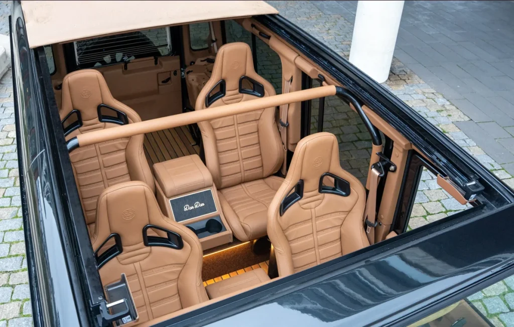 This custom Defender from Amsterdam has a Corvette V8, a vintage clock from the owner's brand and was designed to conquer Dubai