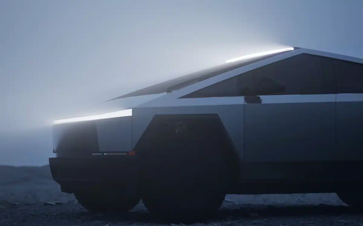 Arizona man tries Tesla Cybertruck for 48 hours and wants to switch despite years of driving a Ford F-150