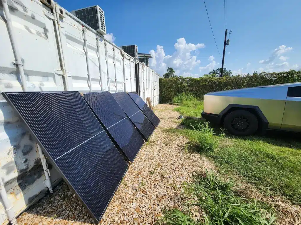 Cybertruck solar panels