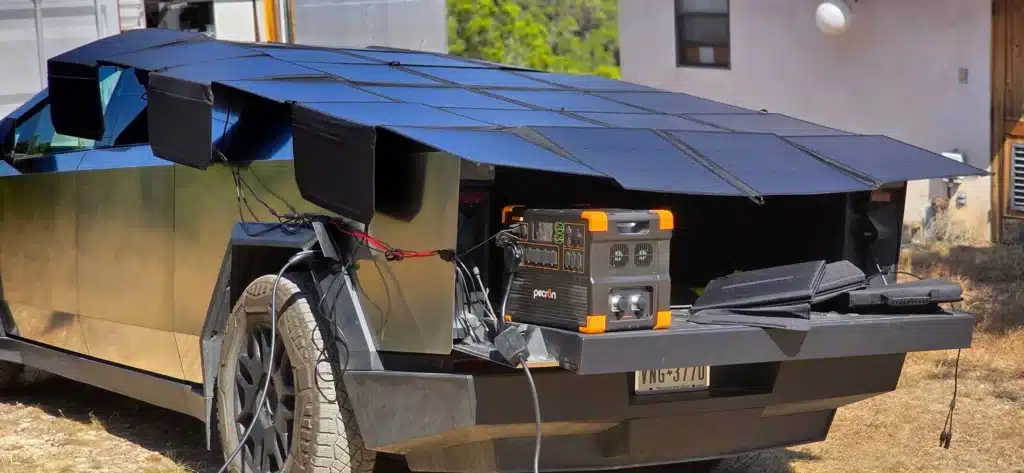 Cybertruck solar panels