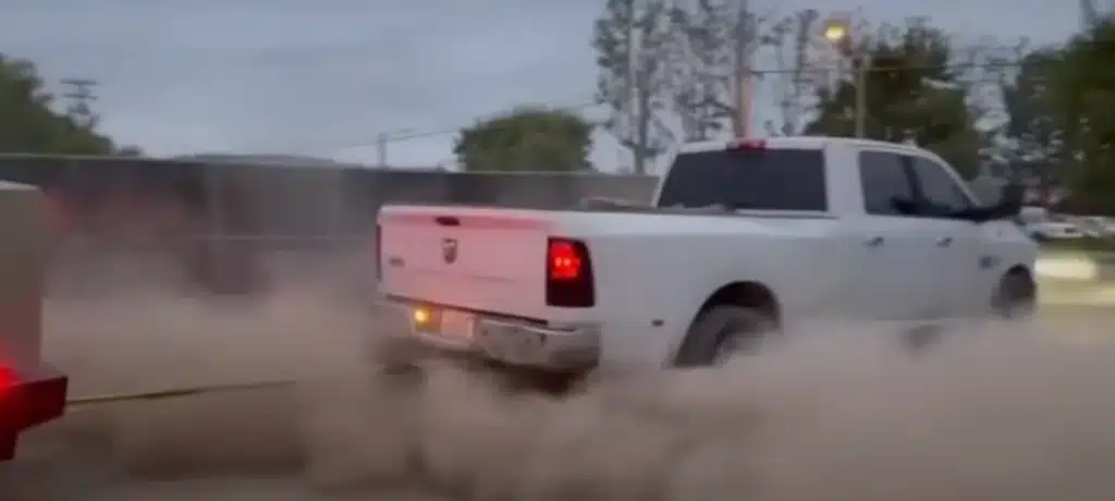Tesla Cybertruck vs. Ram 3500 tug of war has a clear winner, not a fair fight