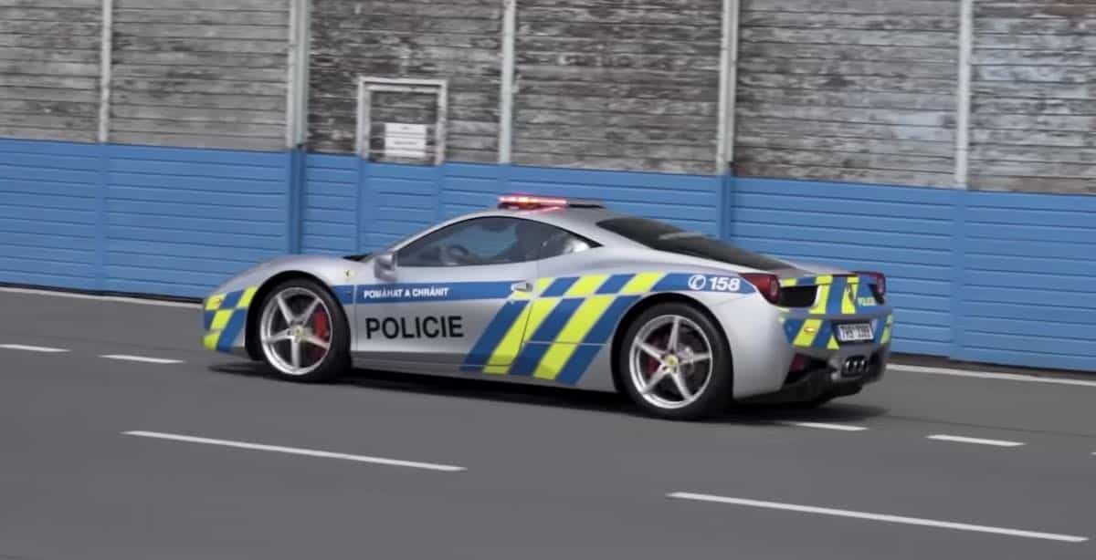 Ferrari 458 Italia turned into Czech police car