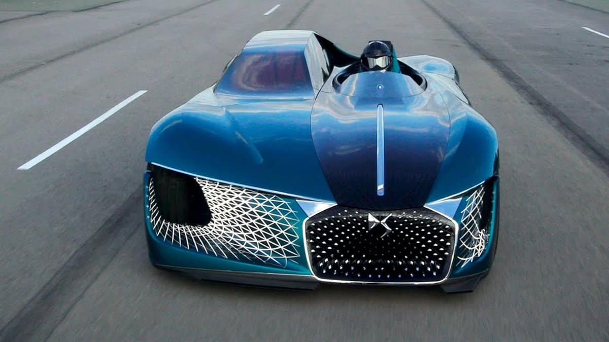The DS X E-TENSE concept car driving on the road