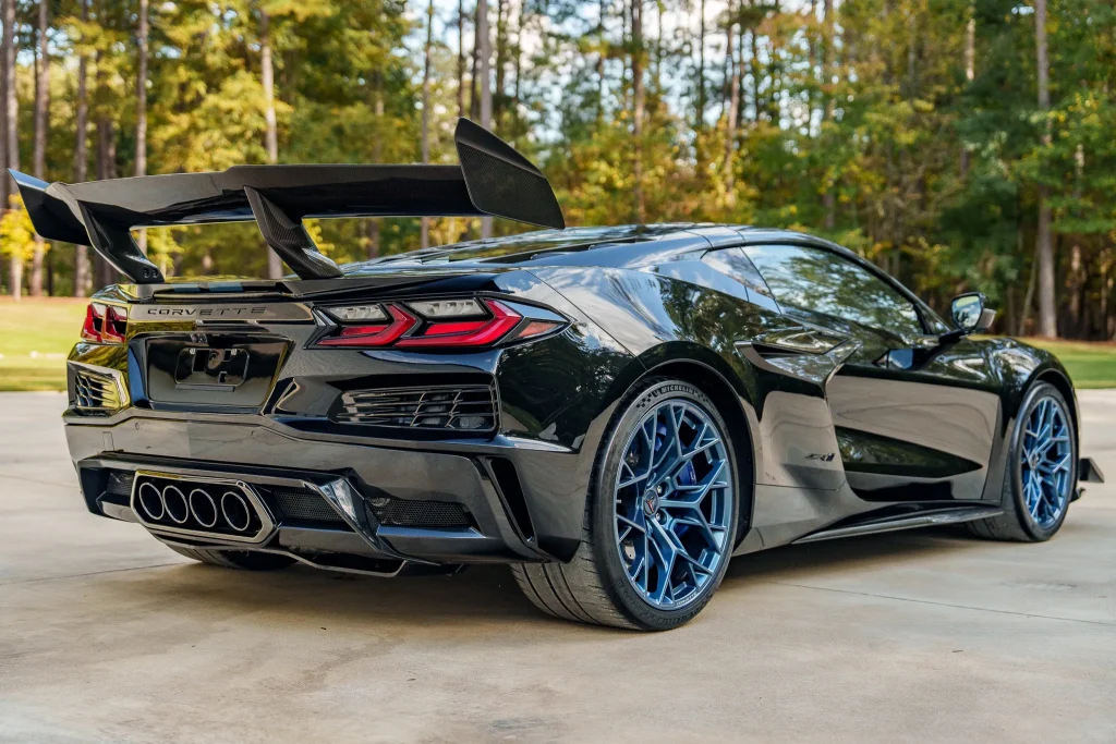 Man buys brand new 2026 Chevrolet Corvette ZR1 sports car for $220,745 but immediately wants to get rid