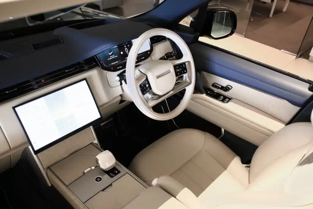 The $500,000 limited Range Rover SV Orpheus Edition is a luxury edition Bespoke SUV, built on the Range Rover SV platform with only six units worldwide