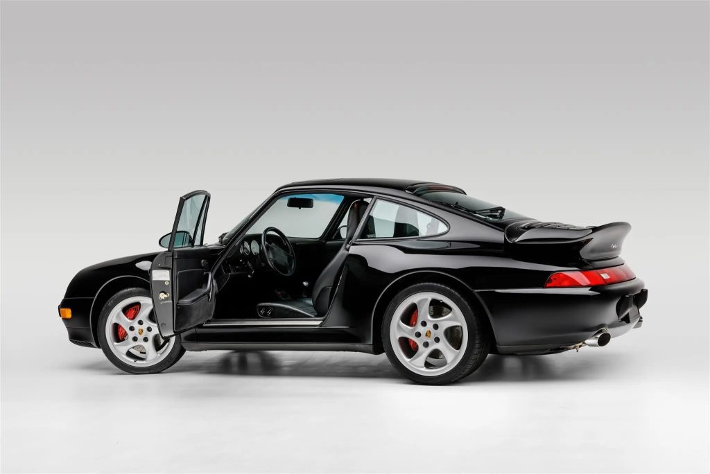 Denzel's Porsche 911 Turbo, driver's door open