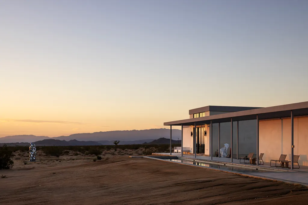 This futuristic desert mansion in California runs completely off-grid and it costs $15,000,000