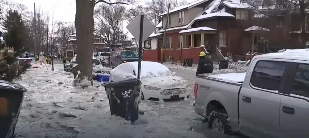 Detroit Water Main Ice