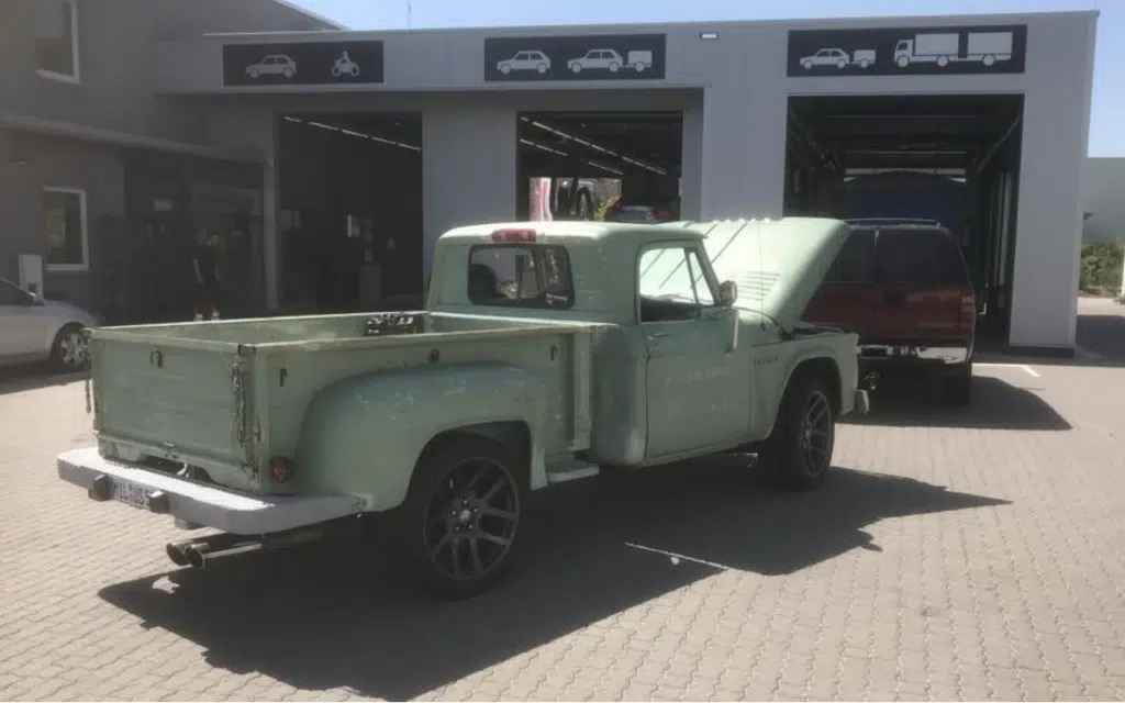 1989 Dodge D100 gets a DIY V10 engine upgrade and somehow passes strict German inspection