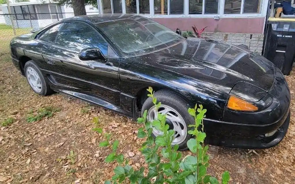 Dad given same warning by drivers after buying daughter 1991 Dodge Stealth for her first car