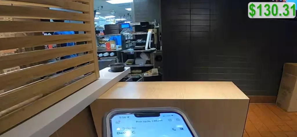 US man gives DoorDash delivery driving a go to see if $300 a day is possible in 2026