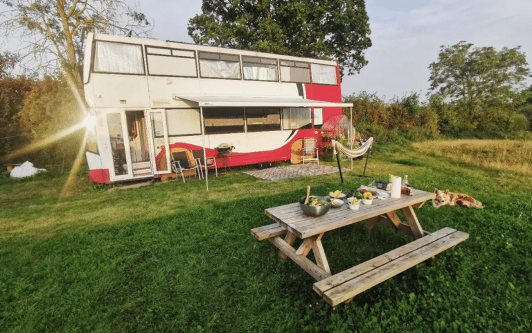 Double-decker bus that's been turned into a home might actually be better than most NYC rented apartments