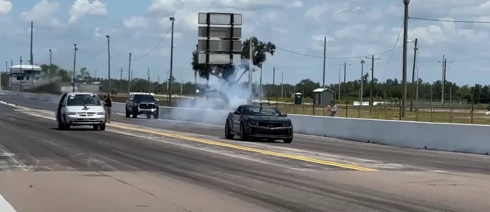 Two guys met up to drag race a turbine-powered Camaro against a Rolls-Royce turbine-powered minivan