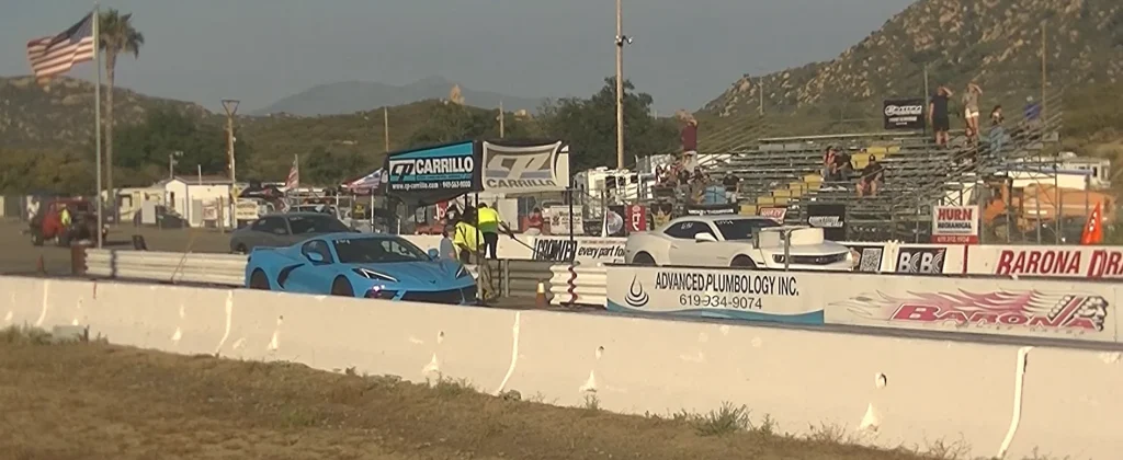 C8 Chevrolet Corvette Stingray drags Camaro ZL1 and it ends in just 7.89 seconds