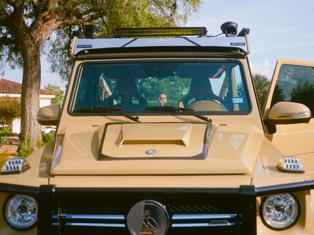 Drake unveils his custom 1-of-1 1999 Mercedes-Benz G-Wagon and it's covered in amazing personal details