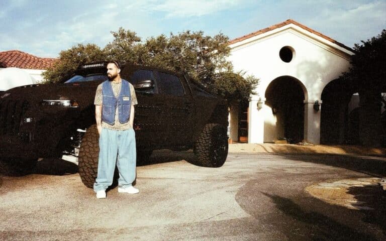 Florida car maker creates $200K Apocalypse Super Truck for Drake and a Warlord for Shaq