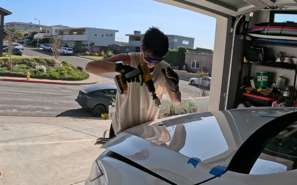 Getting some extra range on your EV is never a bad thing, but an Oregon man took it one step further by installing DIY solar panels on his Tesla Model X.