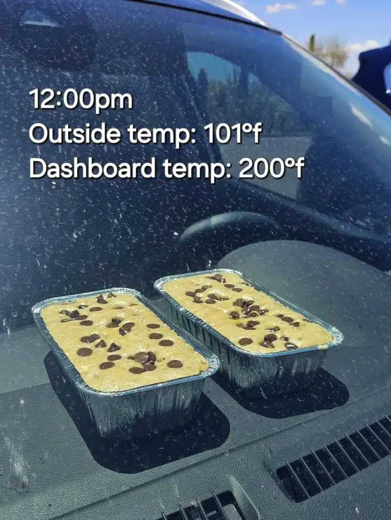 Driver demonstrates just how hot it is in Saguaro National Park by cooking banana bread on their dashboard